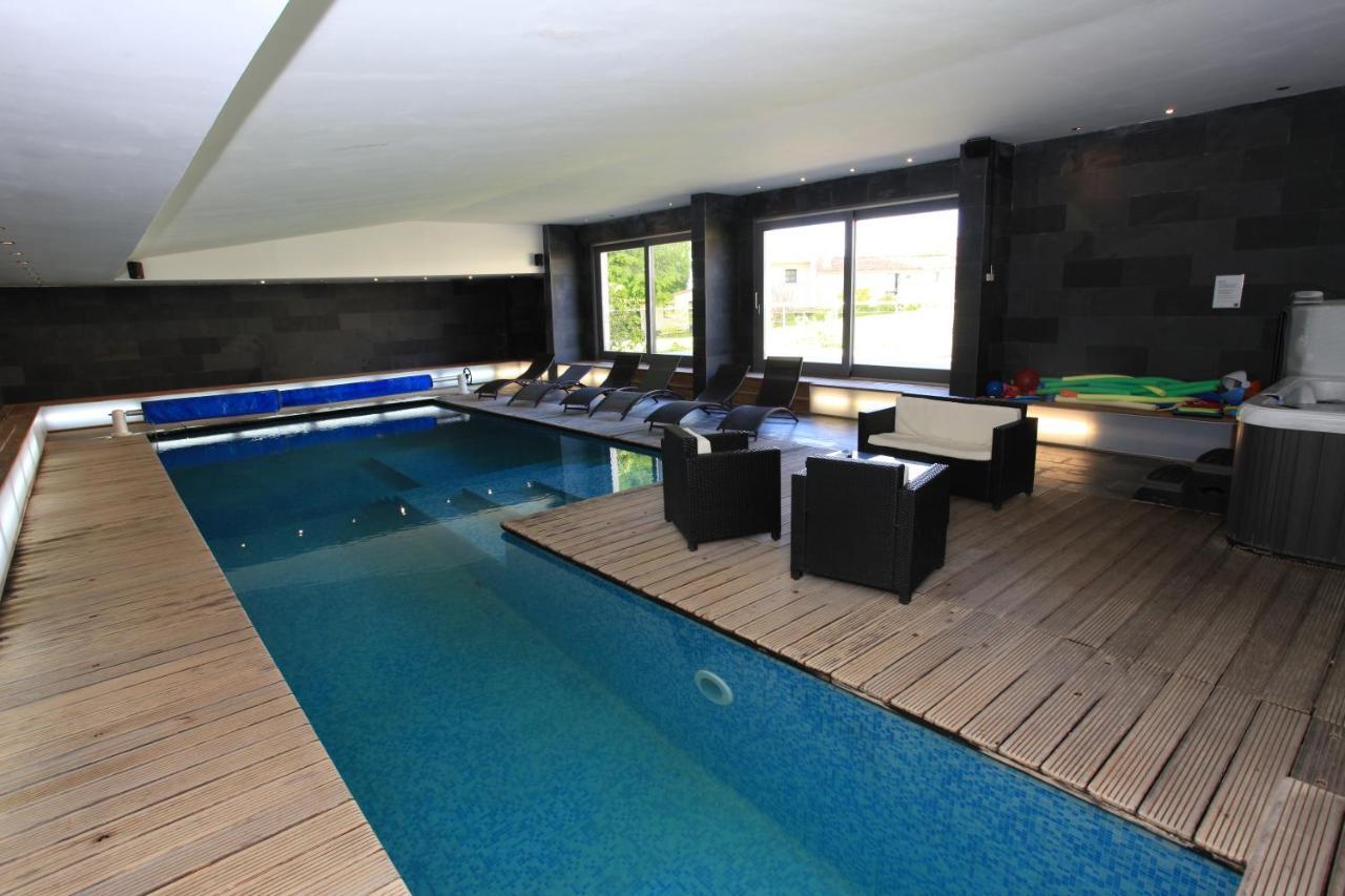 Le Clos Du Miroir Courset Exterior foto
