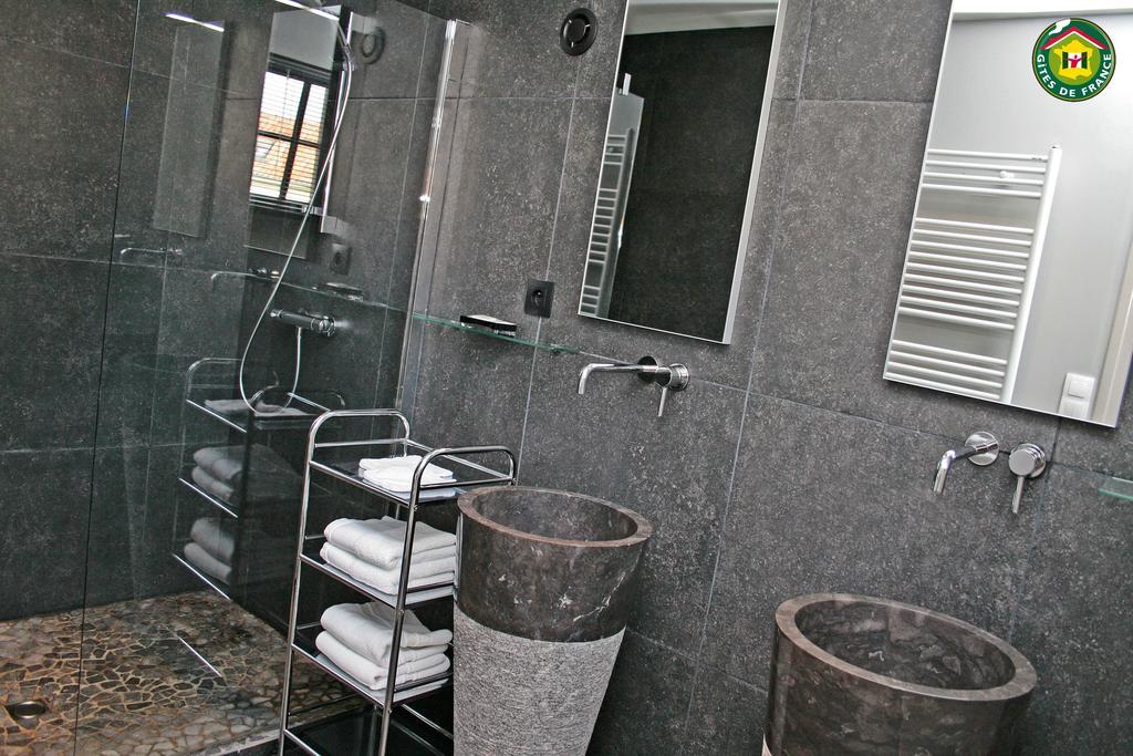 Le Clos Du Miroir Courset Habitación foto